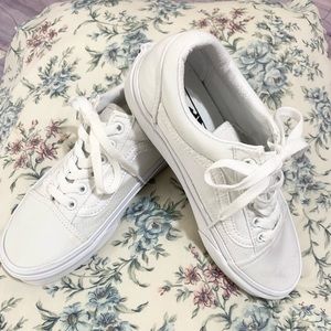 SOLD ❤️ Vans Old Skool Canvas Sneakers ❤️